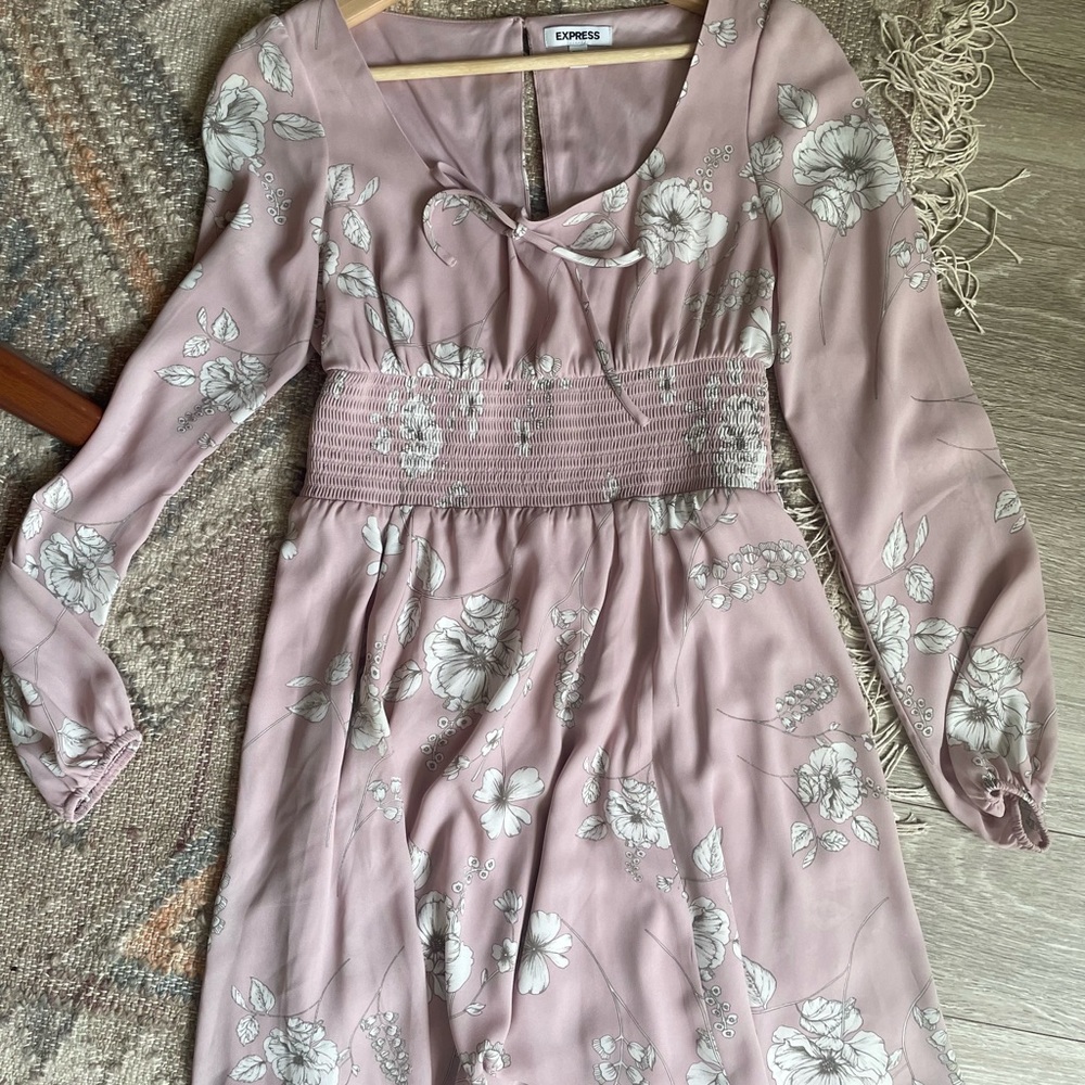 Express soft pink dress